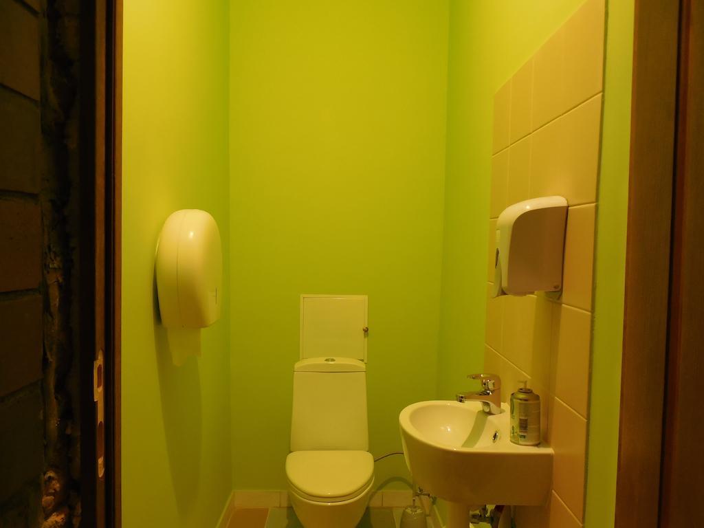 Gogol Park Hostel Riga Exterior photo