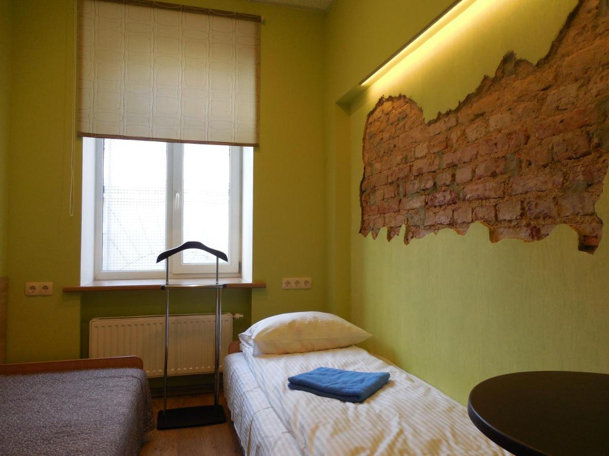 Gogol Park Hostel Riga Exterior photo