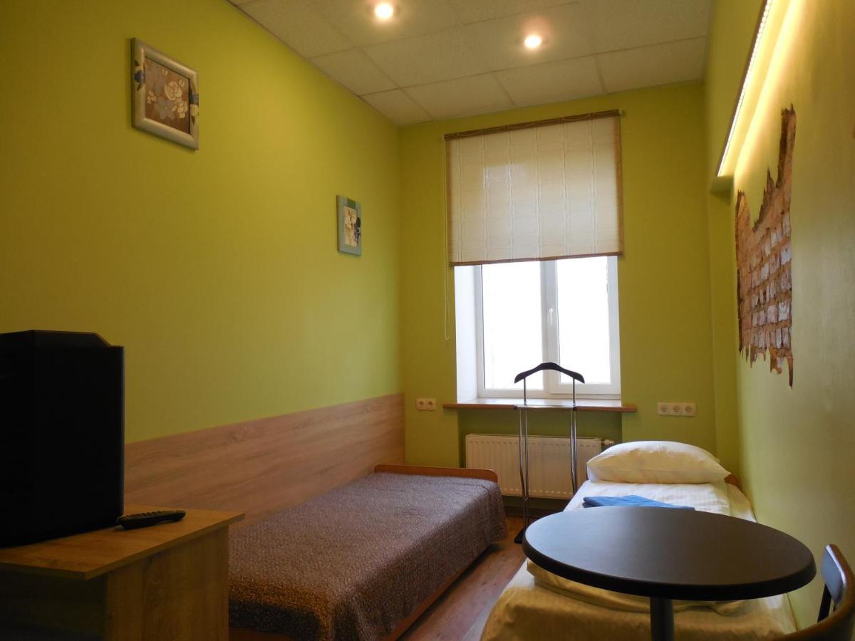 Gogol Park Hostel Riga Exterior photo
